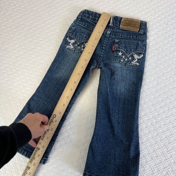 Levis Girls 2T Toddler Embroidered Fare Bell Bottom Embroidered Sequin Jeans - Picture 12 of 13